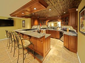Hardwood Products: Wood Moulding, Lumber, & Carvings in St. Louis